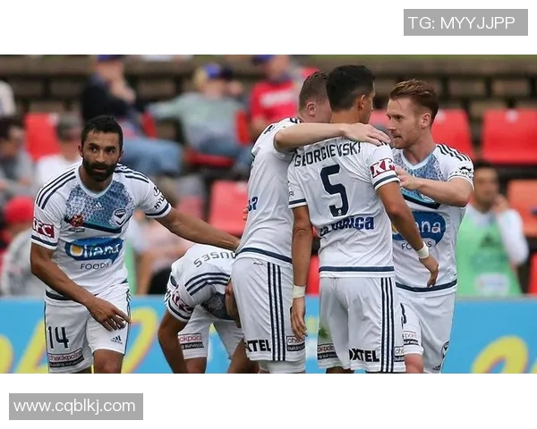 猛龙队与墨尔本联队激战正酣谁能在这场对决中笑到最后